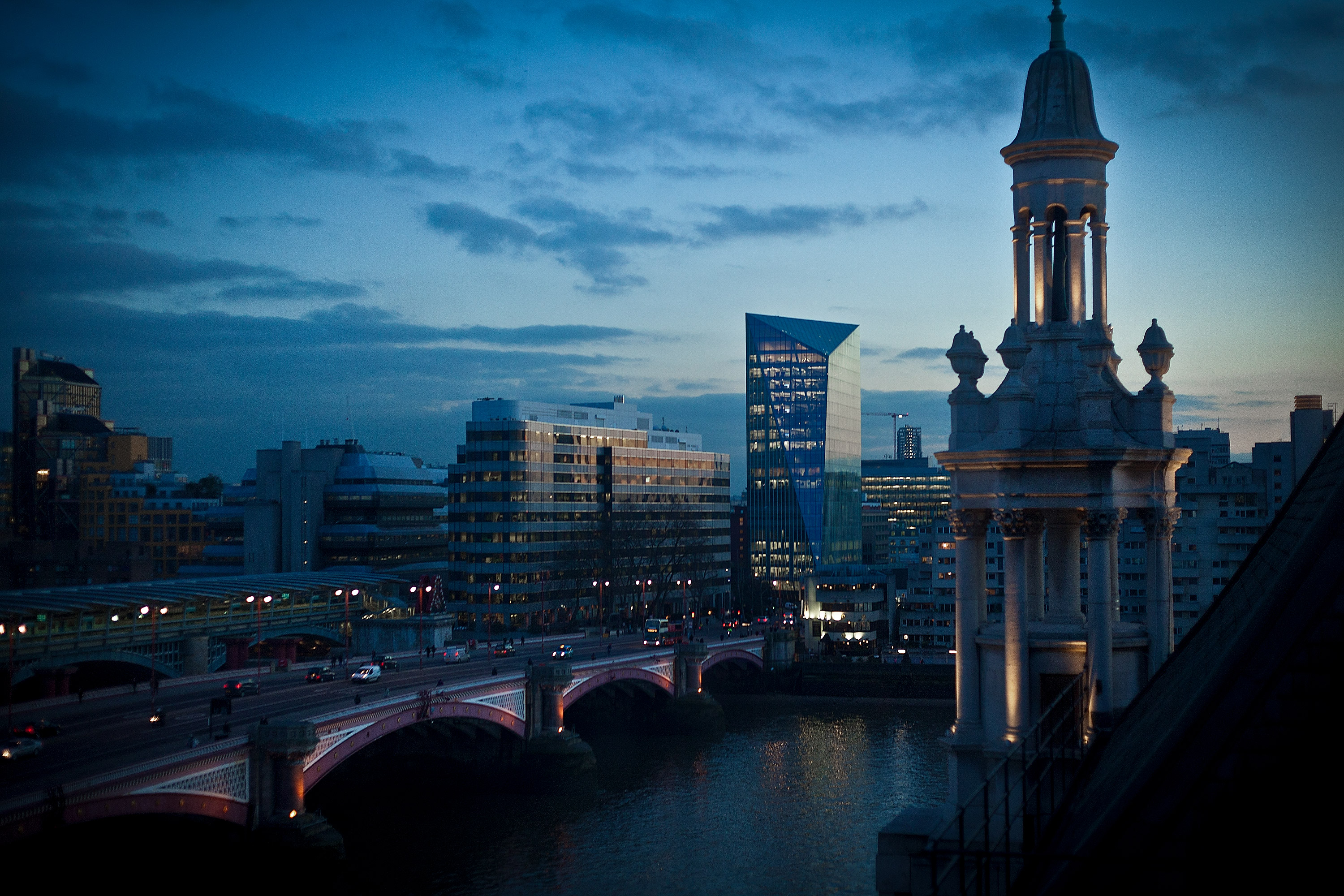 London night scene